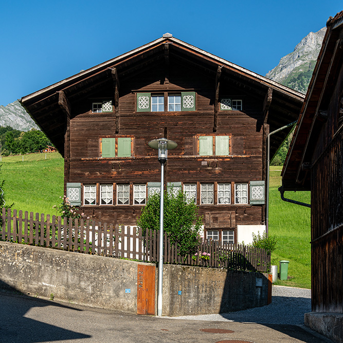 Mitlödi Oberdorf