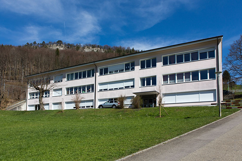 Schulhaus von Bärschwil