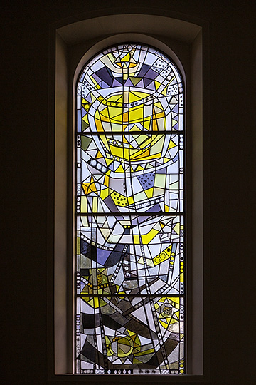 Chorfenster der Kirche in Himmelried