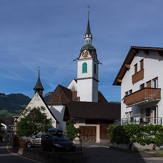 Beinhaus und Pfarrkirche St. Jakob