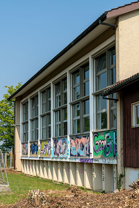 Schulhaus Hinterbirch in Bülach