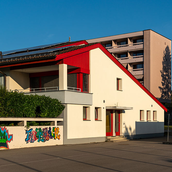 Schulhaus Tannenbach