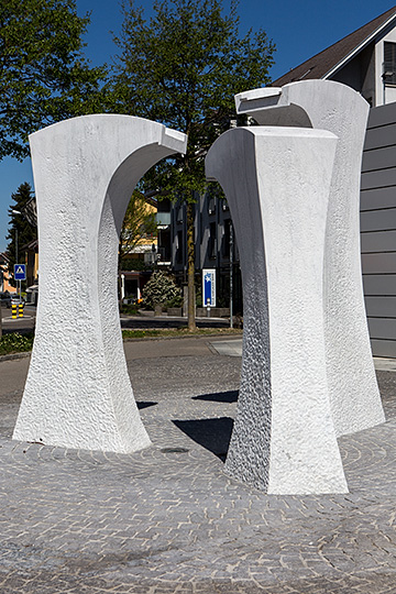 Skulptur auf dem Dorfplatz in Villmergen