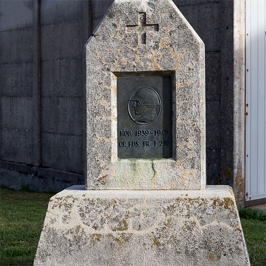 Stèle commémorative à Bourrignon