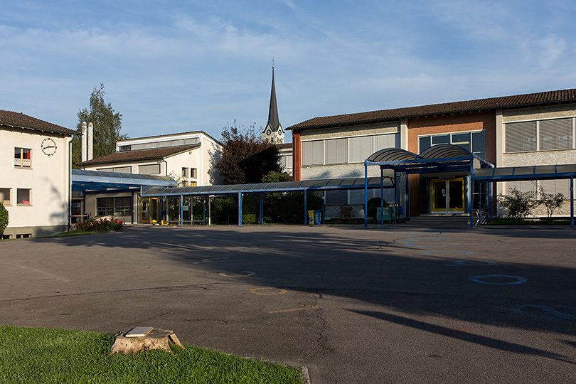 Schulhausanlage in Schötz