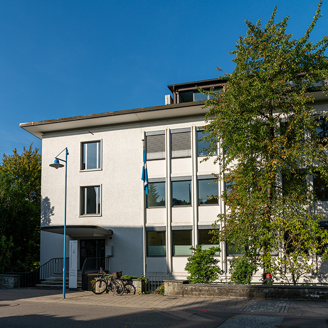 Gemeindeverwaltung in Erlenbach ZH