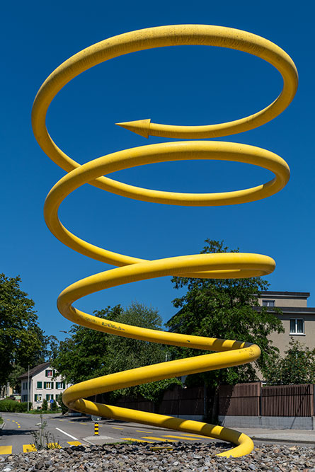 Kreiselskulptur in Hinwil