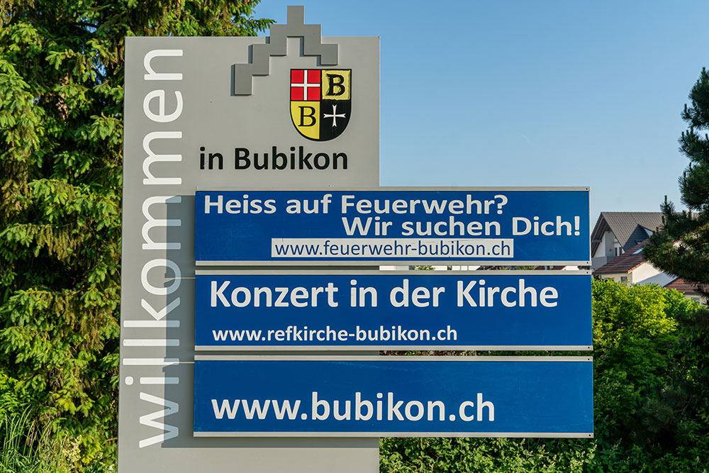 Begrüssungsstele Bubikon