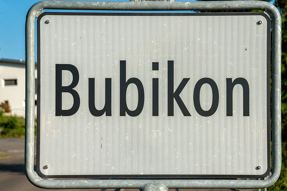 Ortstafel Bubikon