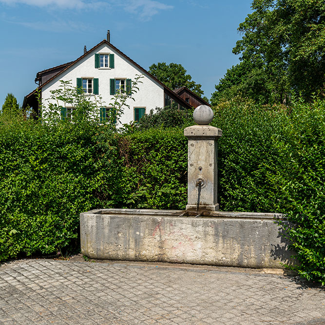 Brunnen