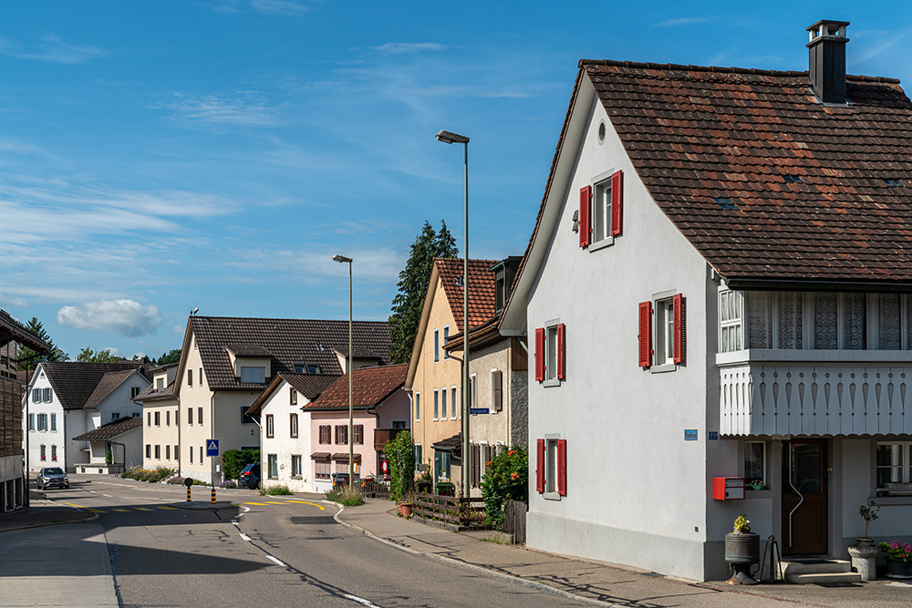 Usterstrasse Mönchaltorf