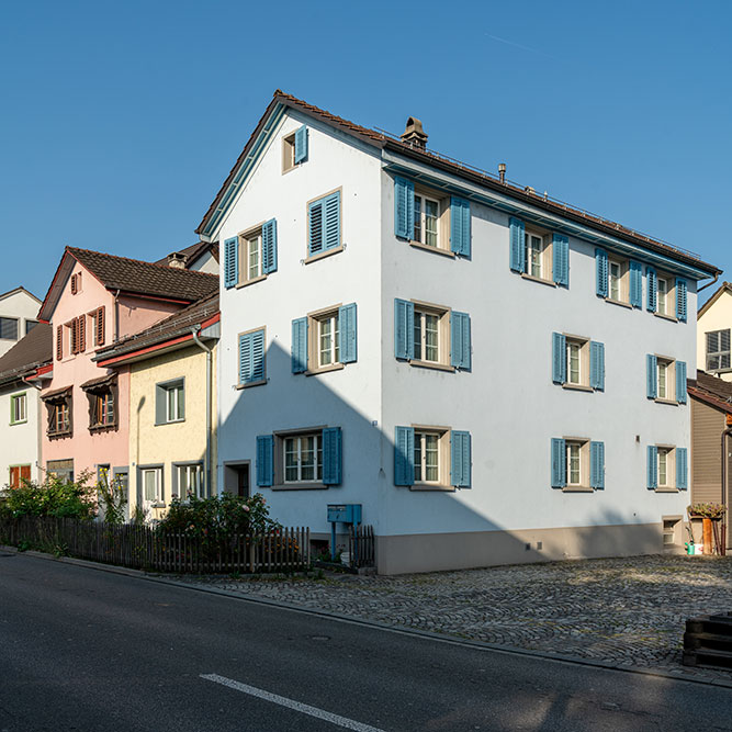 Schwerzenbachstrasse Fällanden