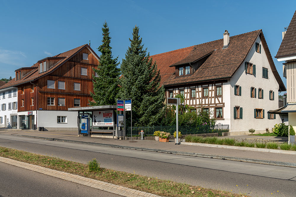 Schwerzenbachstrasse Fällanden