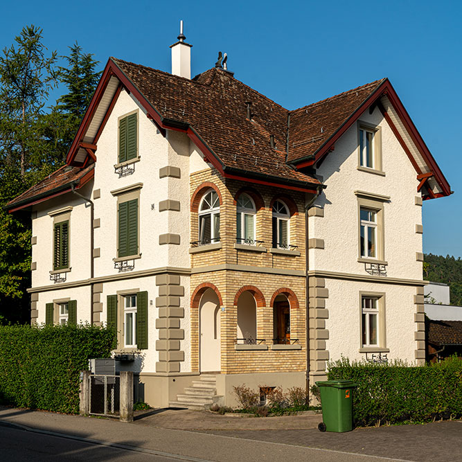 Schwerzenbachstrasse Fällanden