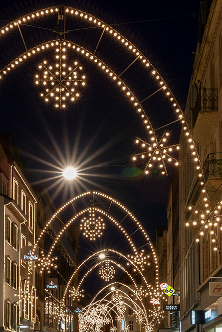 Weihnachtsbeleuchtung in Basel