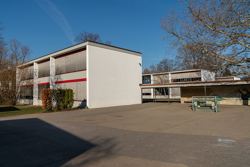 Wasgenring Schulhaus Basel