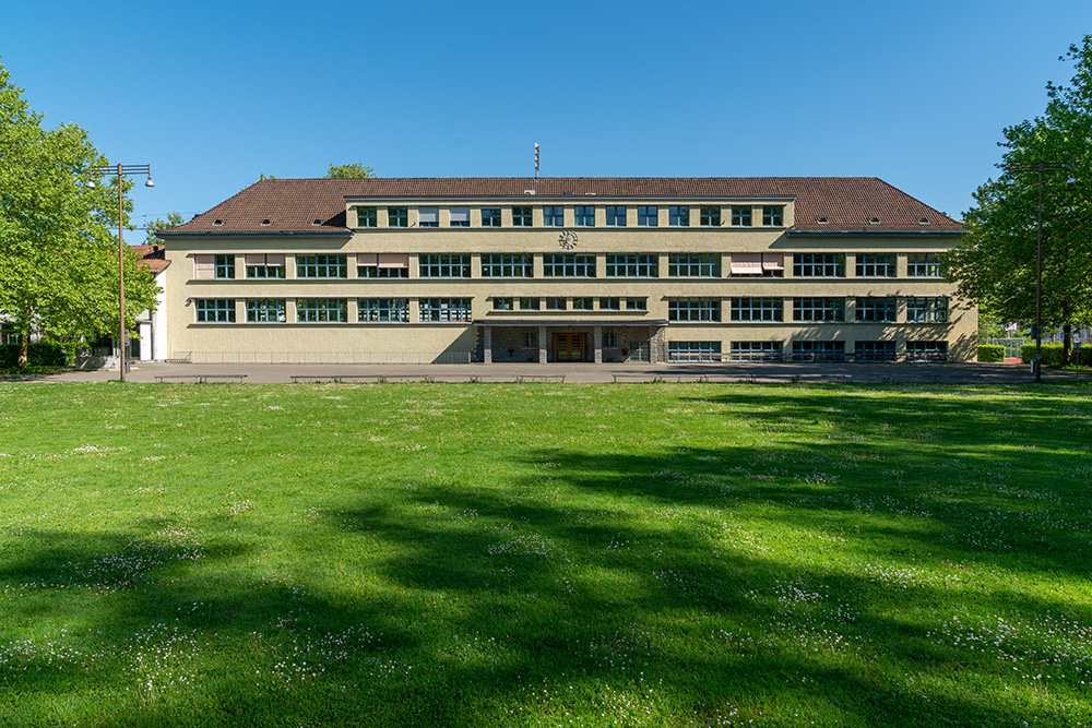 Schulhaus Friedrichstrasse Schwamendingen