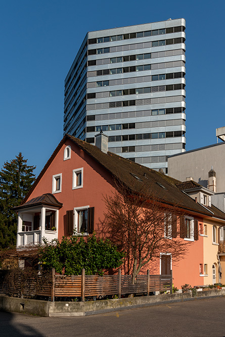 Aquila Hochhaus in Pratteln
