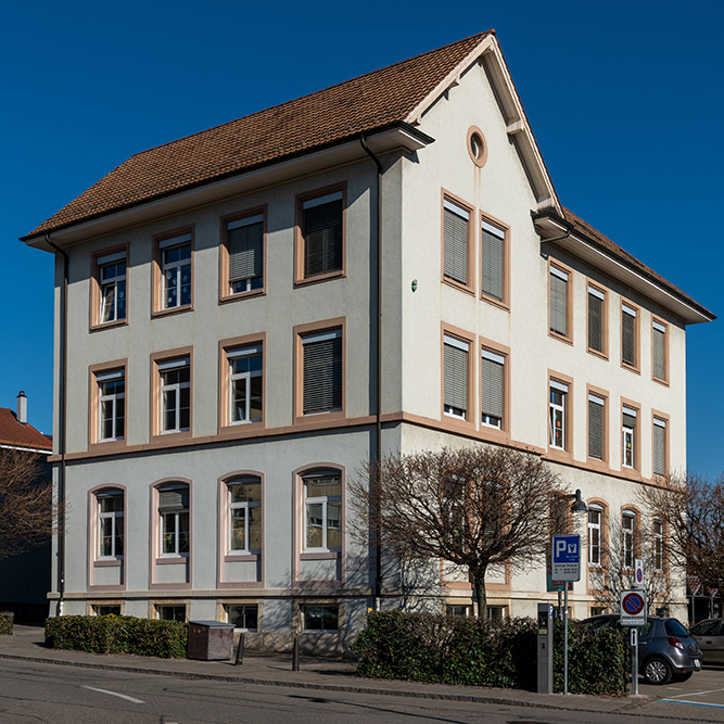 Pestalozzi-Schulhaus in Binningen