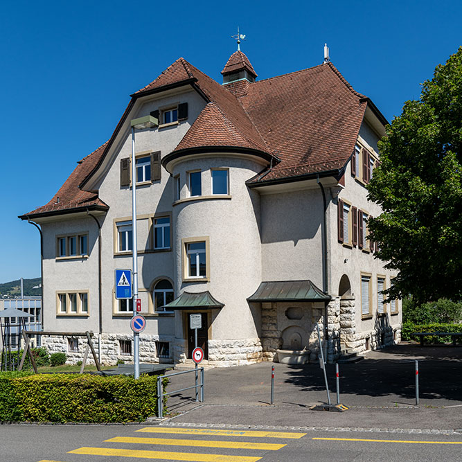 Altes Schulhaus in Pfeffingen