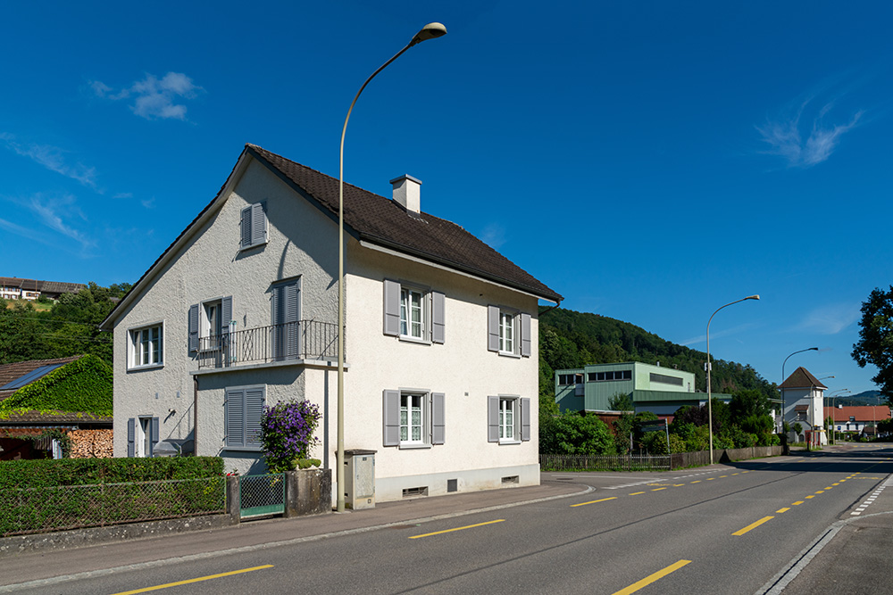 Hauptstrasse Tenniken