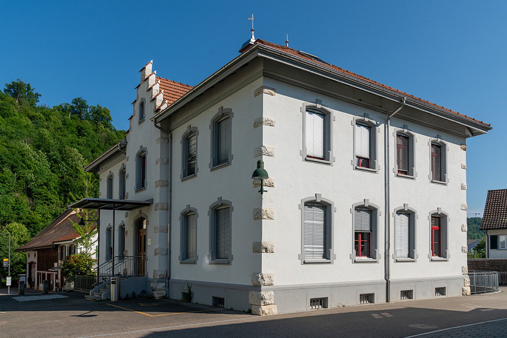 Schulhaus Holde 1 Hölstein