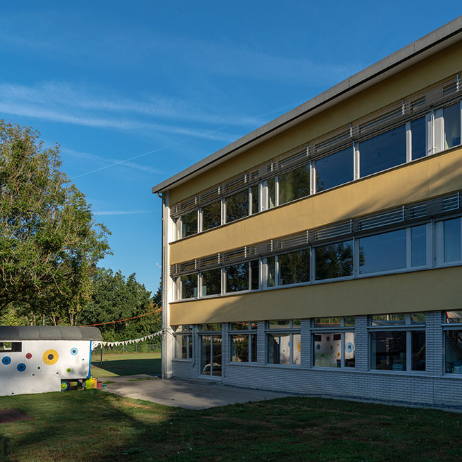 Schulhaus Steinibach