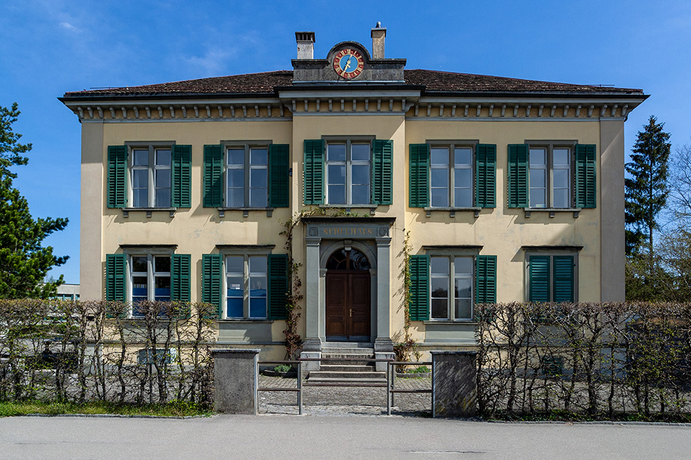 Schulhaus Kurzdorf