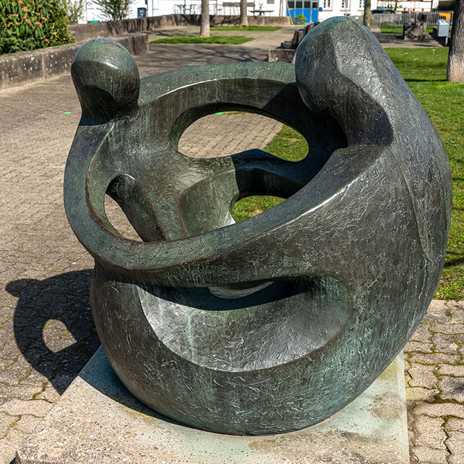 Skulptur im Burstelpark