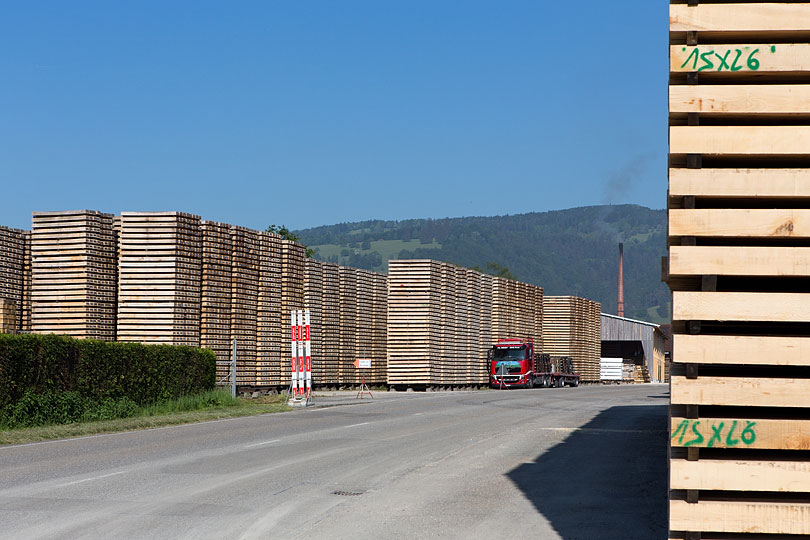 Seul fabricant suisse de traverses de chemin de fer en bois