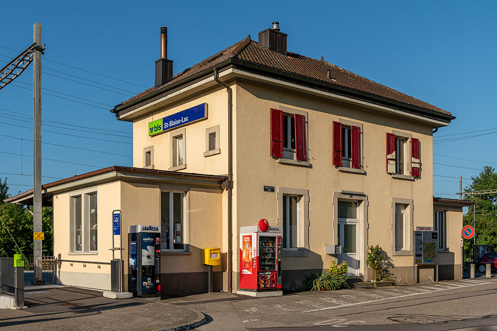 Gare Saint-Blaise-Lac