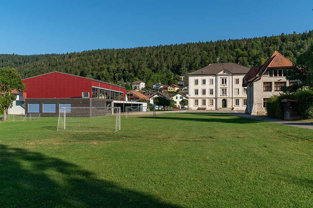 Ecole à Dombresson