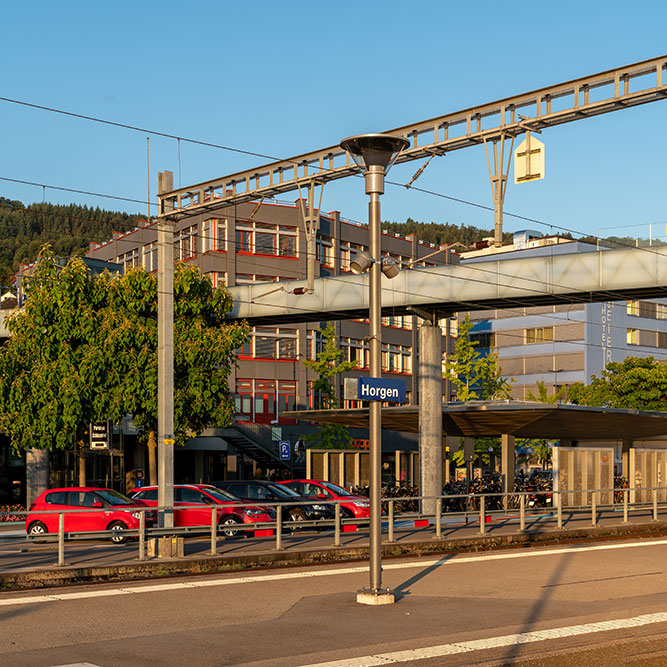 Bahnhof in Horgen