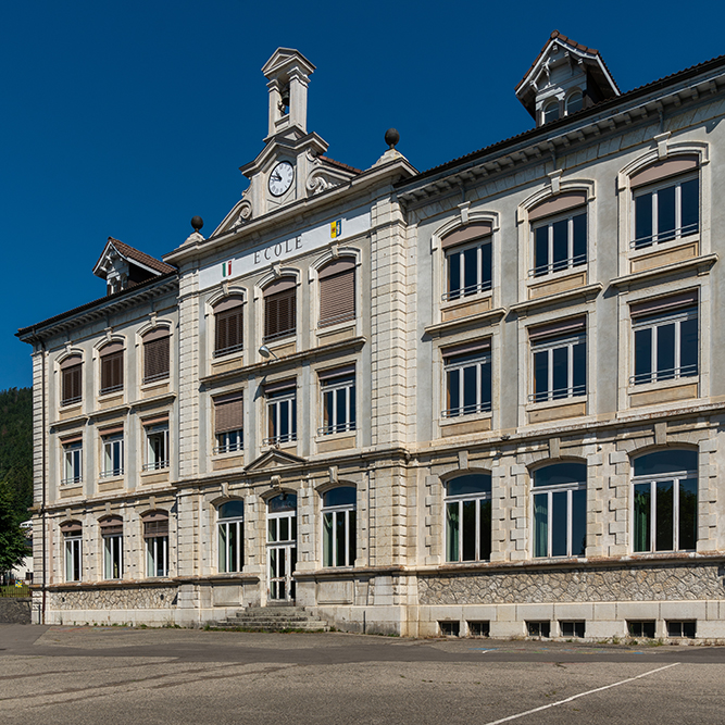 Ecole Chézard-Saint-Martin