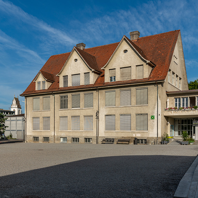Schulhaus in Meilen