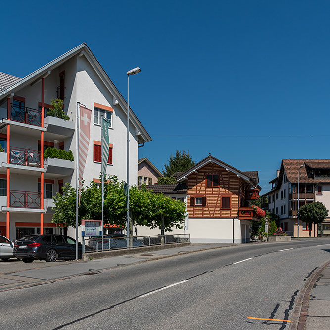Dorfstrasse in Benken SG