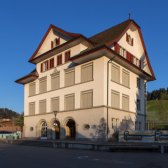 Schulhaus Richenthal