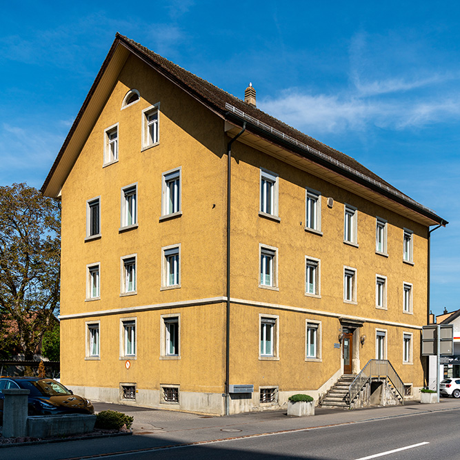 Schulhaus Unterdorf in Reinach AG