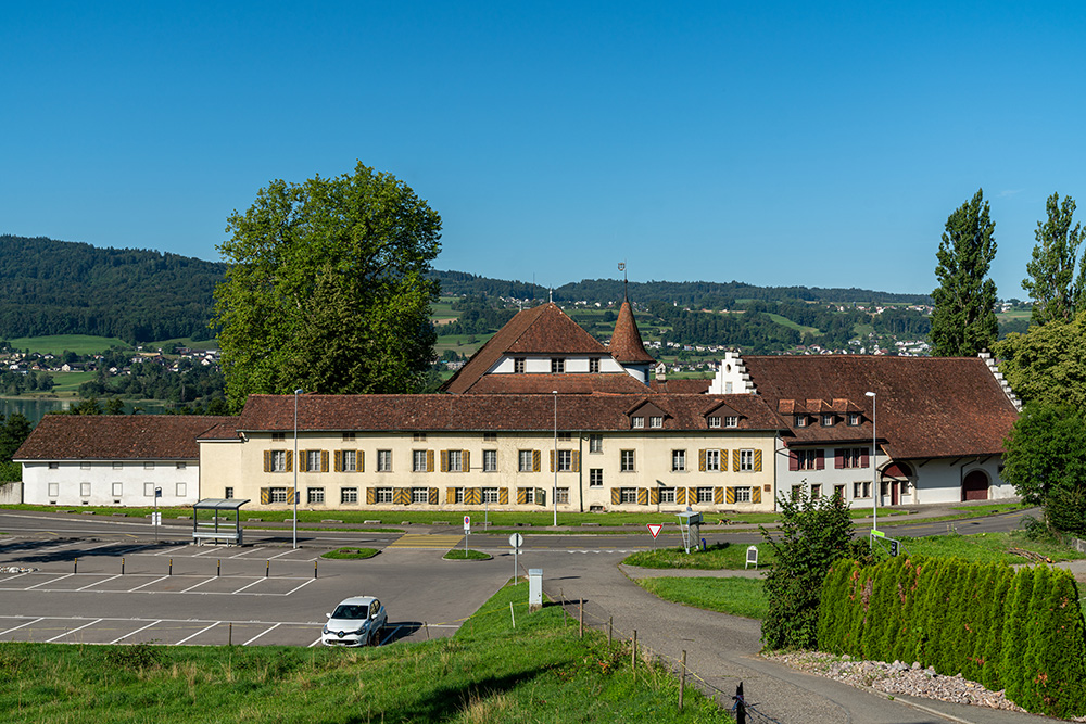 Schloss Brestenberg