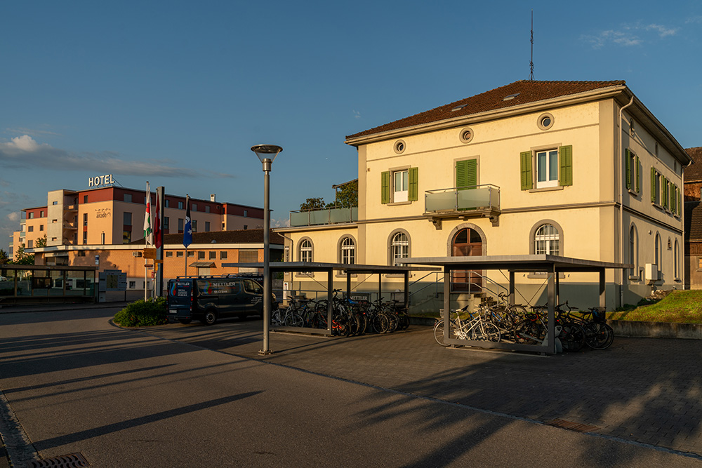 Sins beim Bahnhof