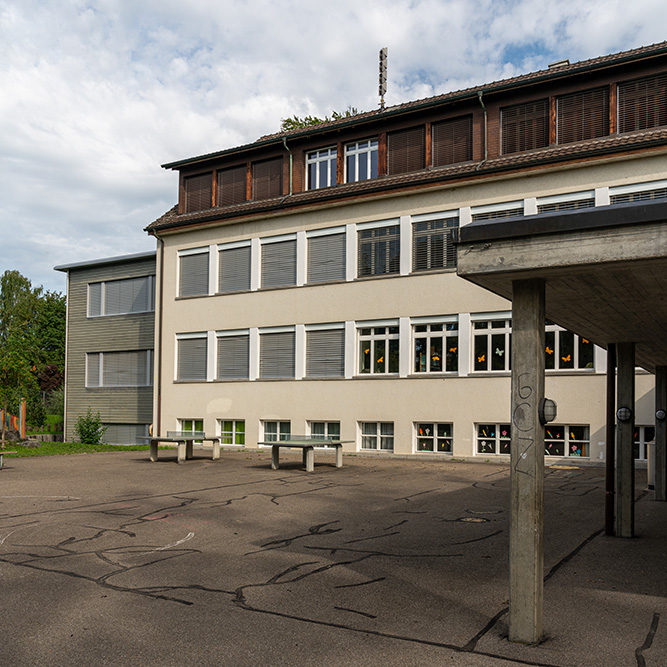Schulhaus Hagacher Mönchaltorf