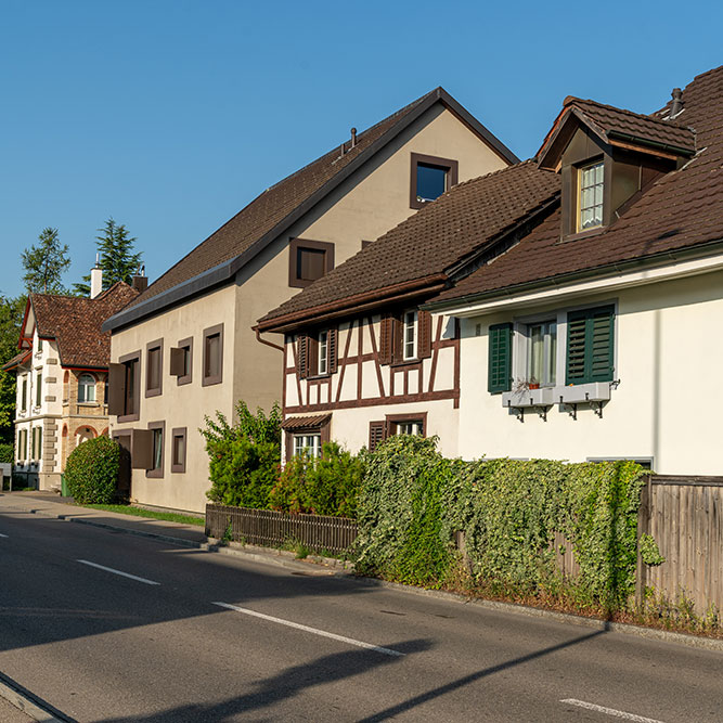 Schwerzenbachstrasse Fällanden