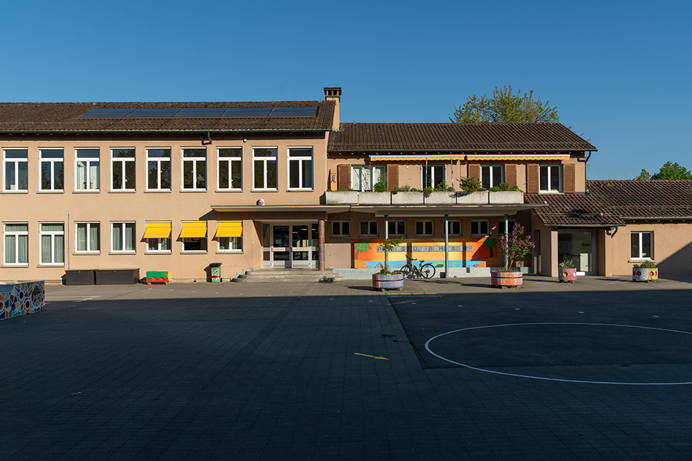Schulhaus Letten Birmensdorf