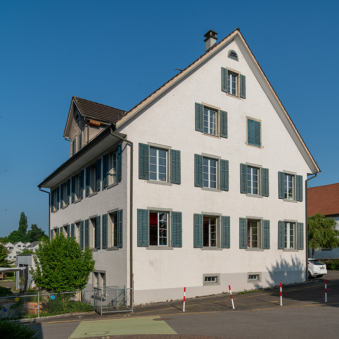 Altes Schulhaus Knonau
